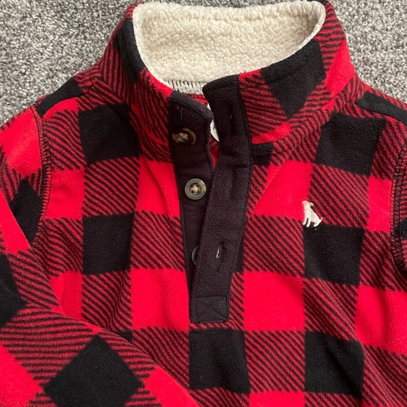 Carter’s fleece pullover - Picture 2 of 3